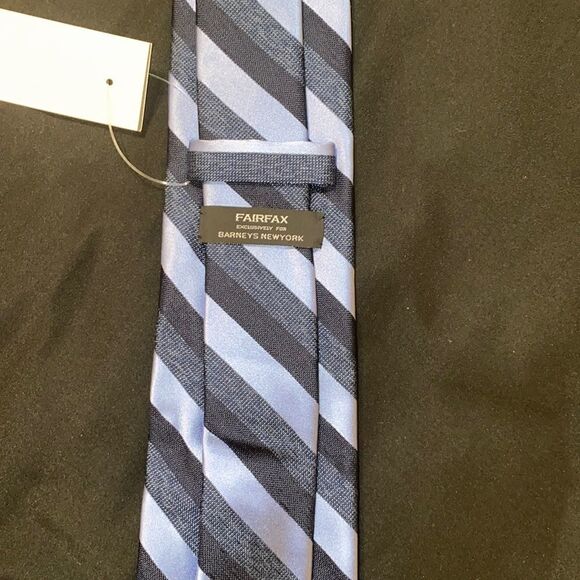 BRAND NEW Fairfax Exclusively for Barney’s NY Tie - Picture 3 of 6